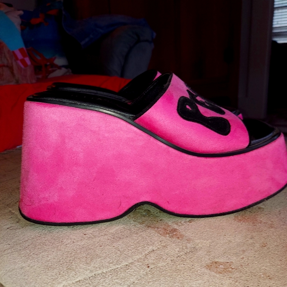 Delia's By Dolls Kill Platform Slides - image 2